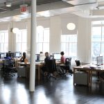 オフィスや店舗の照明器具人気ランキング!照明を変えるだけで電気代も削減!