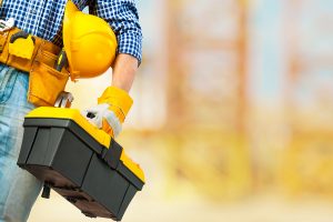 業務用エアコンの修理？買い替え？判断基準を知っておくことが大事！