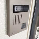 インターホンの価格相場と取り付け費用を安くする秘訣
