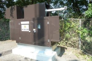 非常用発電機のバッテリー交換手順・タイミングは？寿命や点検方法をわかりやすく解説