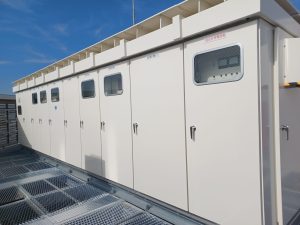 【2025】キュービクルと消防法の関係性は？設置事業者が知っておくべき法令の知識を解説